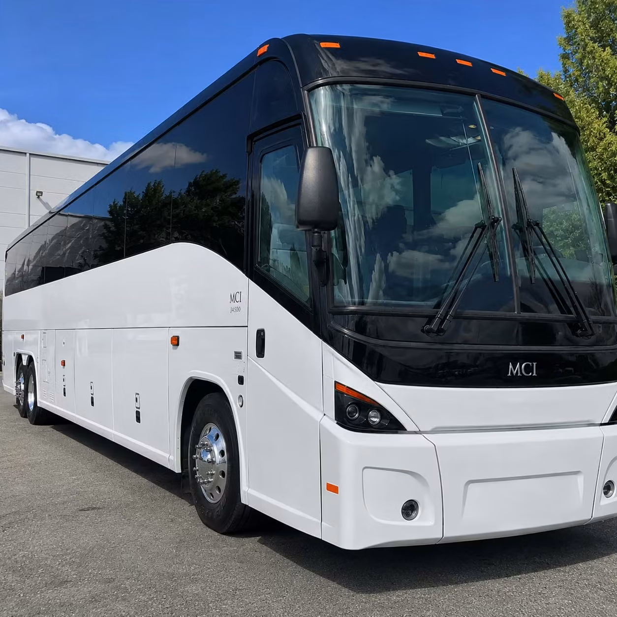 event transportation bus rentals in taylorsville